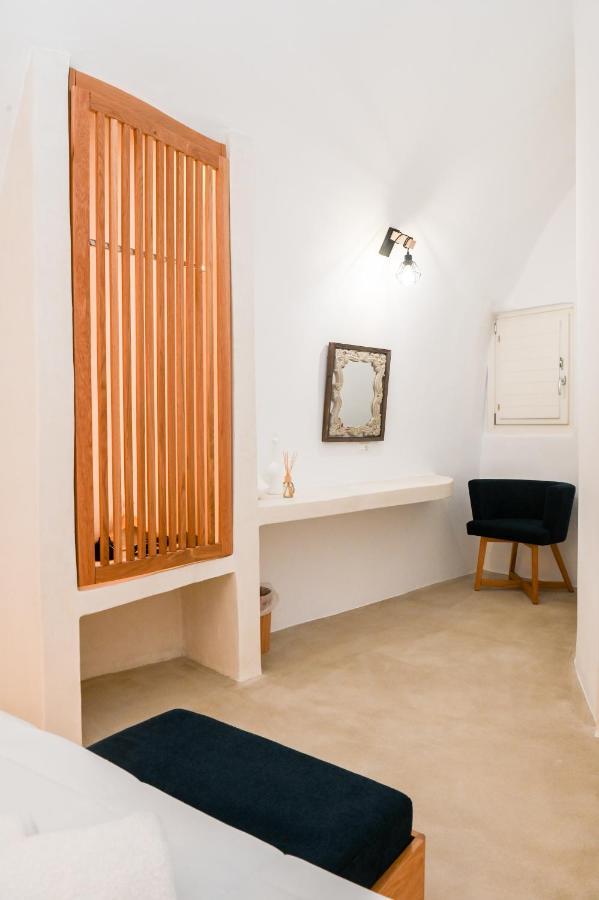 Three Bells Suites Firosztefáni Kültér fotó